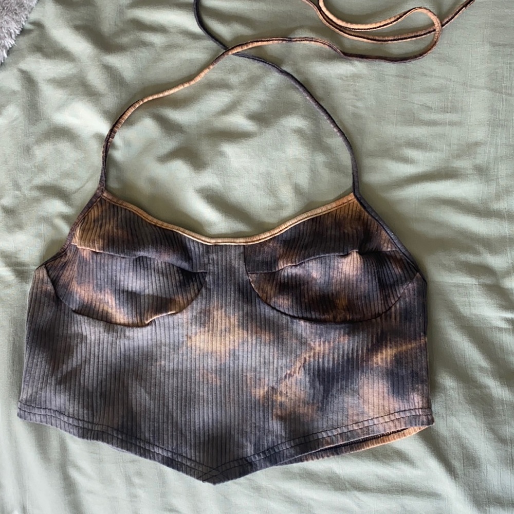 Halter, Tied, Cropped Tank-L